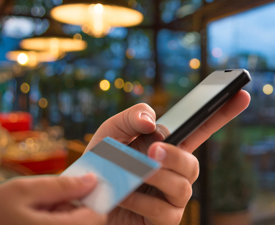 Mobile payment terminals and payment cards